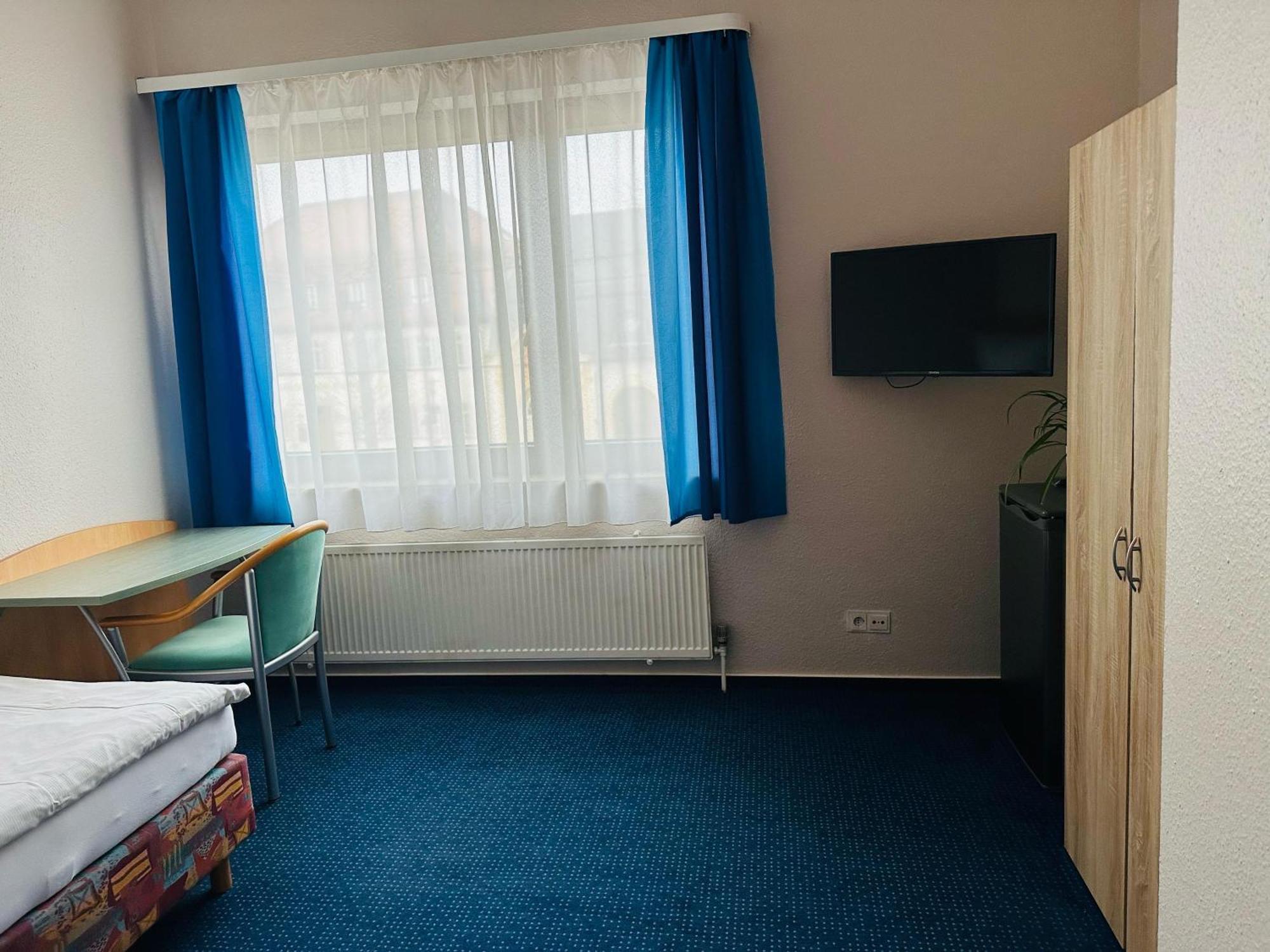 Hotel Km Darmstadt Eksteriør billede