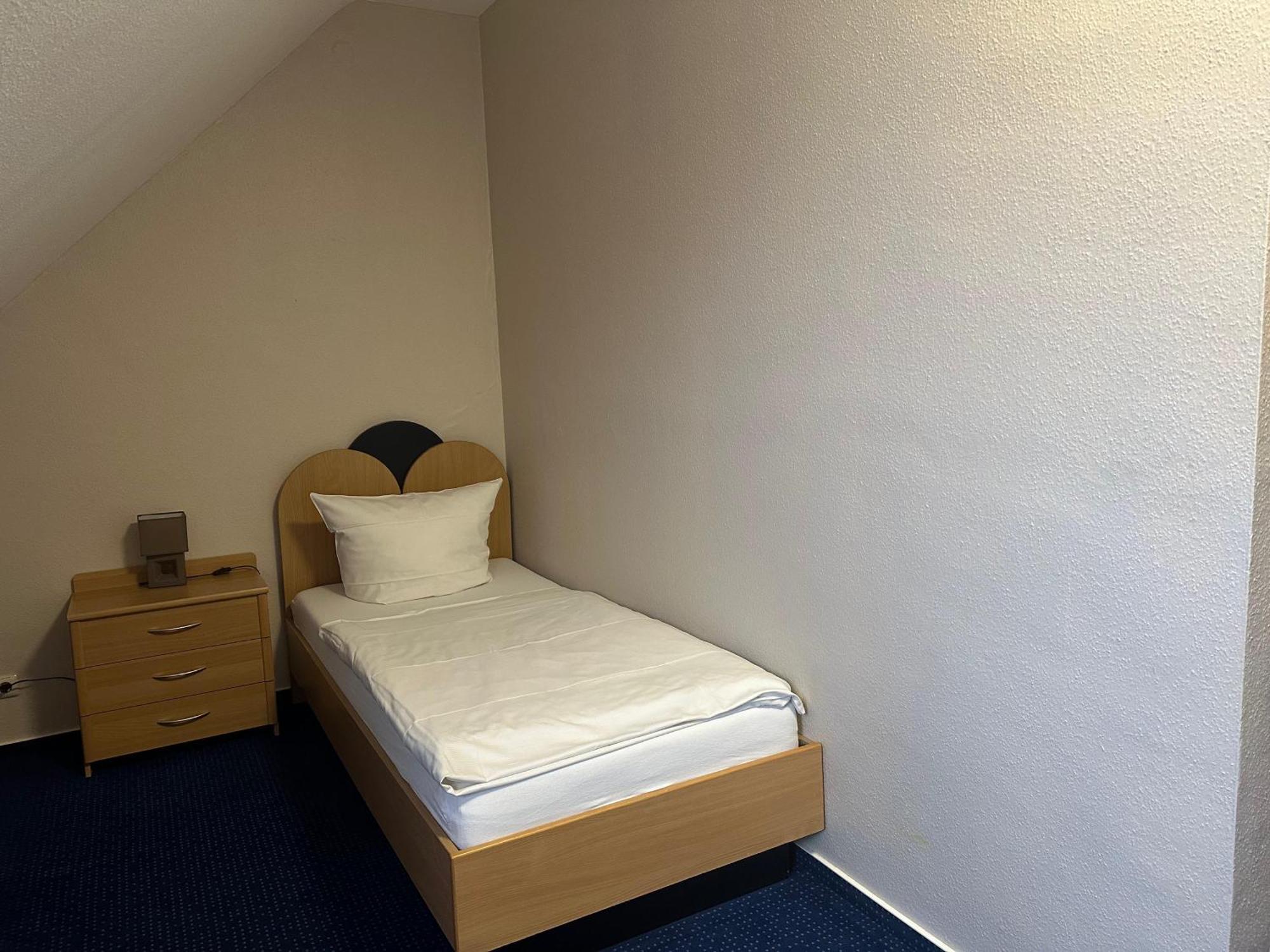 Hotel Km Darmstadt Eksteriør billede